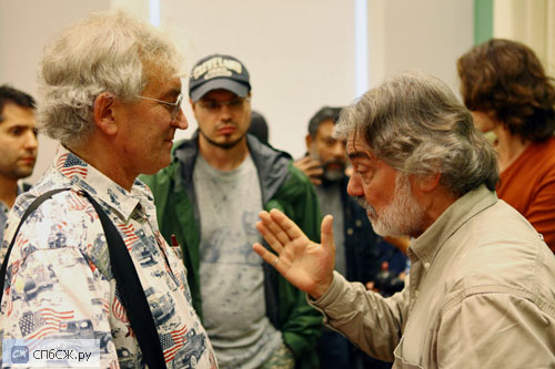 Фотограф Владимир Вяткин и журналист Павел Яблонкий (справа налево). Фото Анны Чижик